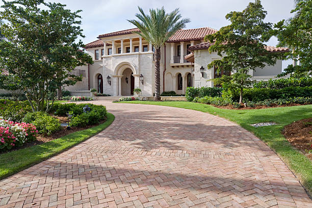 Best Driveway Paving Near Me  in North Sarasota, FL